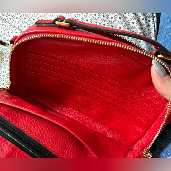 Dooney and Bourke Belvedere Red - Picture 9 of 16